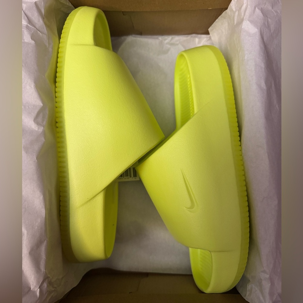 Nike Calm Slide Volt